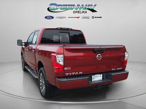 2019 Nissan Titan SL