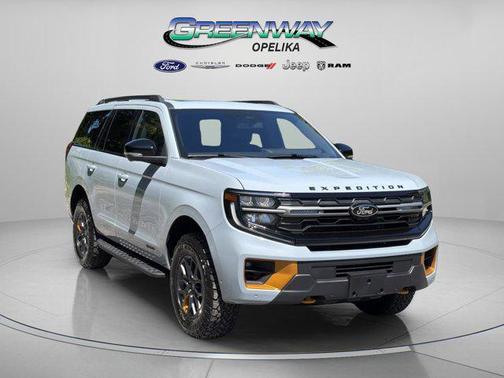 Gray Metallic 2025 Ford Expedition Tremor