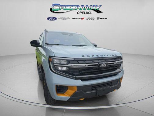 Gray Metallic 2025 Ford Expedition Tremor