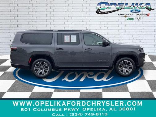 2023 Jeep Wagoneer L Series II 4x4