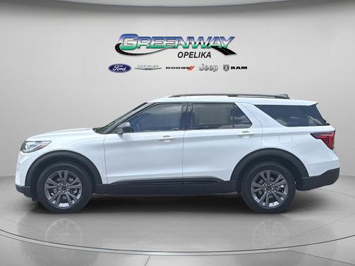Star White Metallic Tri-Coat 2026 Ford Explorer Active