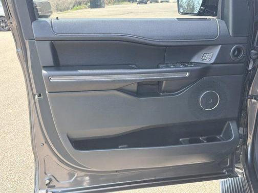 Magnetic Metallic 2021 Ford Expedition Max XLT