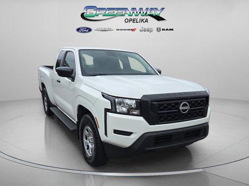 2023 Nissan Frontier S