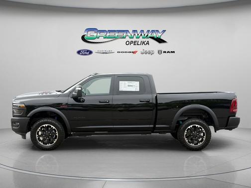 Diamond Black Crystal Pearlcoat 2026 RAM 2500 Power Wagon