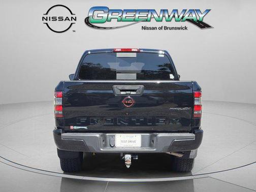 Super Black 2024 Nissan Frontier PRO-4X