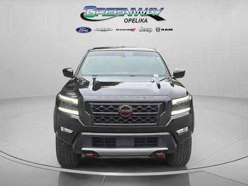 Super Black 2024 Nissan Frontier PRO-4X