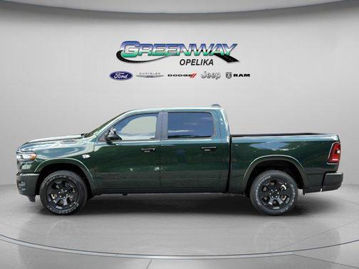 Serrano Green Metallic 2026 RAM 1500 Big Horn/Lone Star