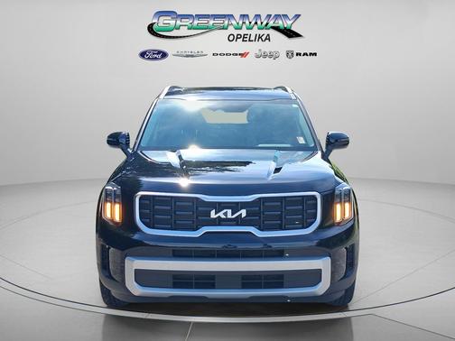 Ebony Black 2024 Kia Telluride S