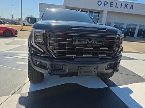 2025 GMC Sierra 1500 AT4X