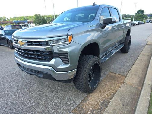 Sterling Gray Metallic 2023 Chevrolet Silverado 1500 LT