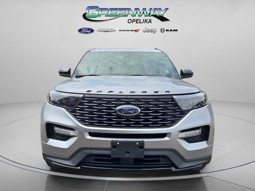 2024 Ford Explorer ST-Line