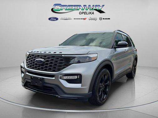 2024 Ford Explorer ST-Line