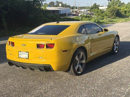 Rally Yellow 2011 Chevrolet Camaro 2SS