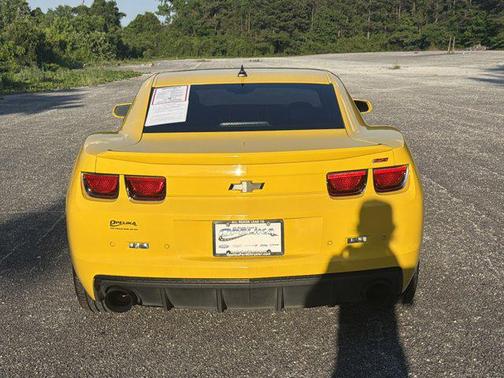 Rally Yellow 2011 Chevrolet Camaro 2SS