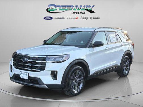 Star White Metallic Tri-Coat 2026 Ford Explorer Active w/200A Pkg