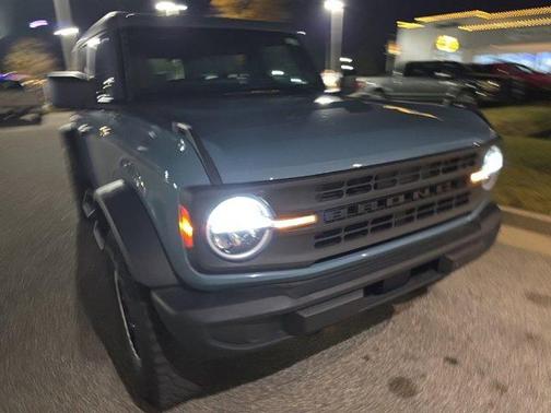 2023 Ford Bronco Base 4 Door Advanced 4x4