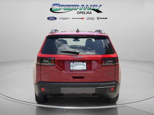Red Hot Pearlcoat 2026 Jeep Cherokee Laredo 4x4