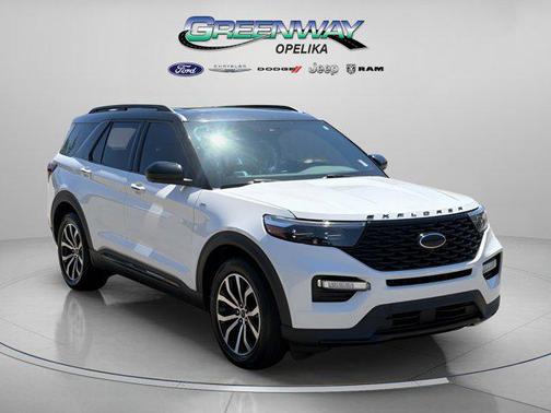 Star White Metallic Tri-Coat 2022 Ford Explorer ST-Line