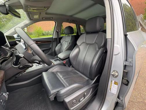 2018 Audi Q5 2.0T Tech Premium