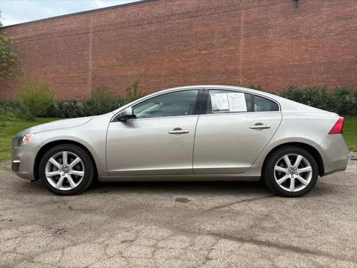 2016 Volvo S60 T5 Premier