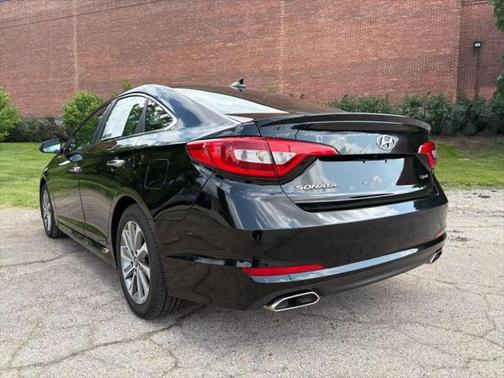 2016 Hyundai SONATA Sport