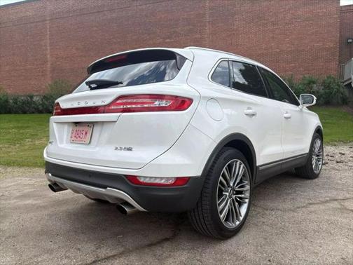 2015 Lincoln MKC Base