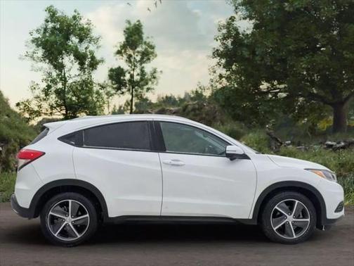 2021 Honda HR-V EX-L