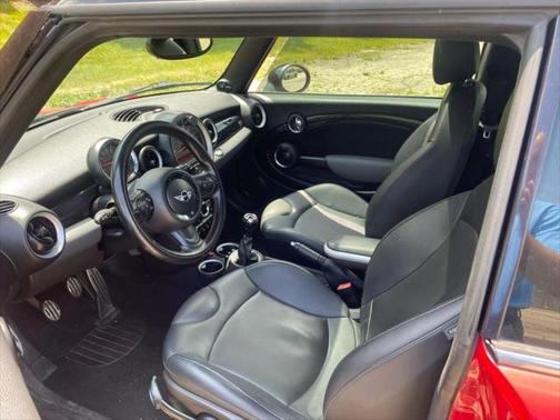 2011 MINI Cooper S Base