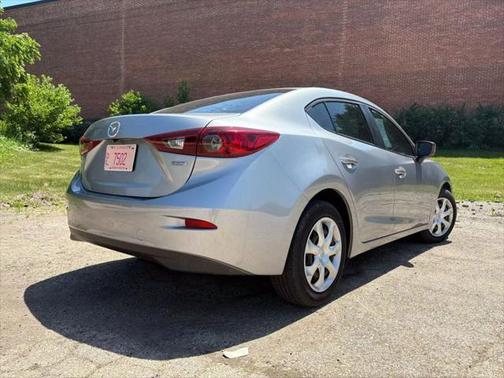 2016 Mazda Mazda3 i Sport