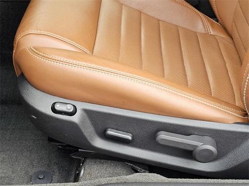 2013 Ford Mustang V6 Premium