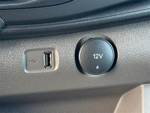 2026 Ford Transit-250 