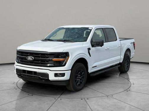Oxford White 2025 Ford F-150 XLT