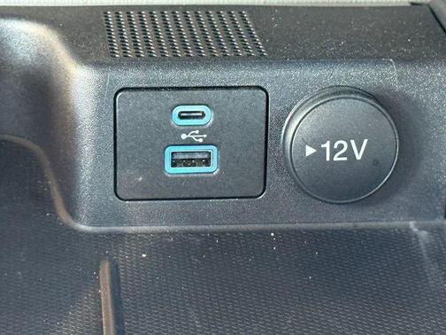 Iconic Silver Metallic 2023 Ford Escape Active