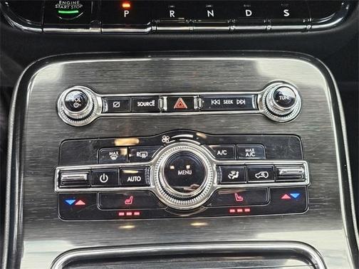 2022 Lincoln Nautilus Standard