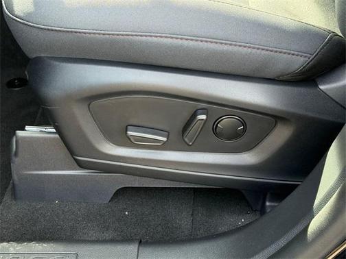 2026 Ford Explorer 8H