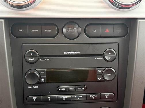 2006 Ford Mustang GT Premium