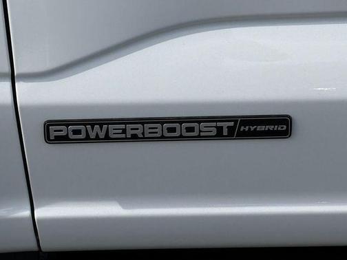 Star White 2026 Ford F-150 Platinum