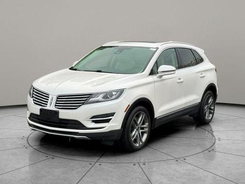 White Platinum Clearcoat Metallic 2018 Lincoln MKC Reserve