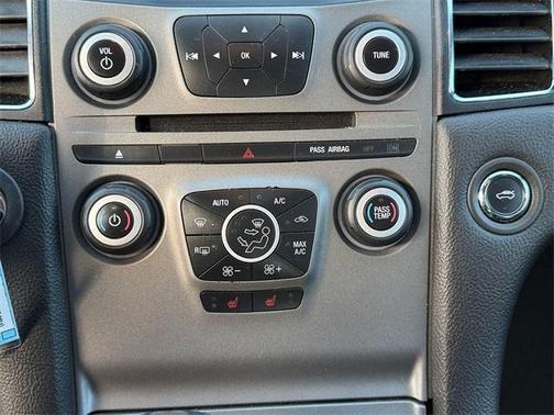 2015 Ford Taurus SEL