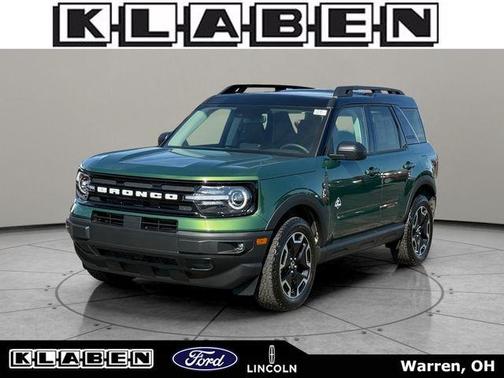 Eruption Green Metallic 2024 Ford Bronco Sport Outer Banks