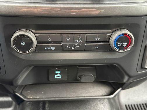 Agate Black Metallic 2022 Ford F-150 XL