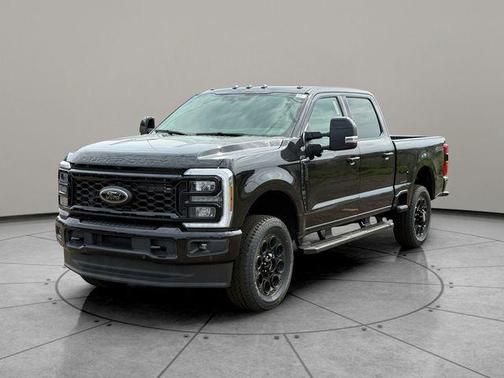Agate Black Metallic 2026 Ford F-250 F-250Â LARIATÂ