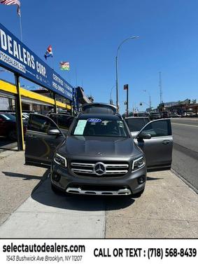 Iridium Silver Metallic 2021 Mercedes-Benz GLB 250 4MATIC
