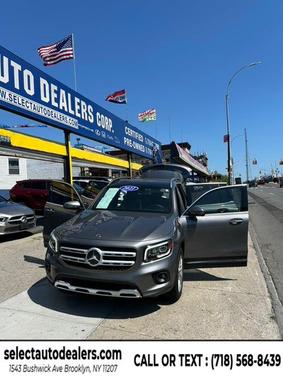 Iridium Silver Metallic 2021 Mercedes-Benz GLB 250 4MATIC