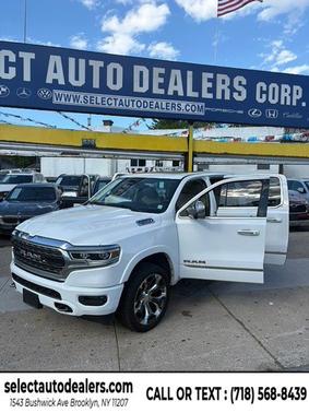 Bright White Clearcoat 2020 RAM 1500 Limited
