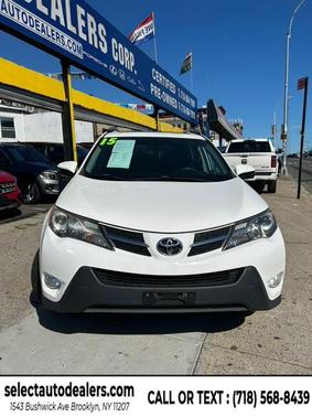 Super White 2015 Toyota RAV4 XLE