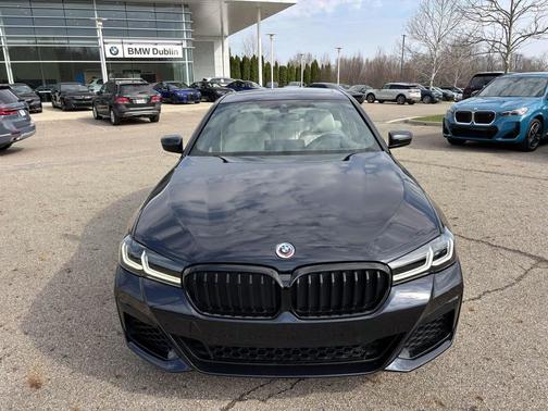 Carbon Black Metallic 2023 BMW 540 i xDrive