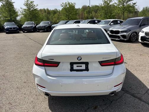 Mineral White Metallic 2025 BMW 330 xDrive