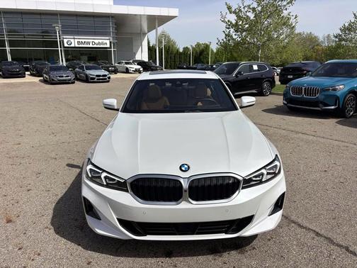 Mineral White Metallic 2025 BMW 330 xDrive