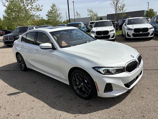 Mineral White Metallic 2025 BMW 330 xDrive